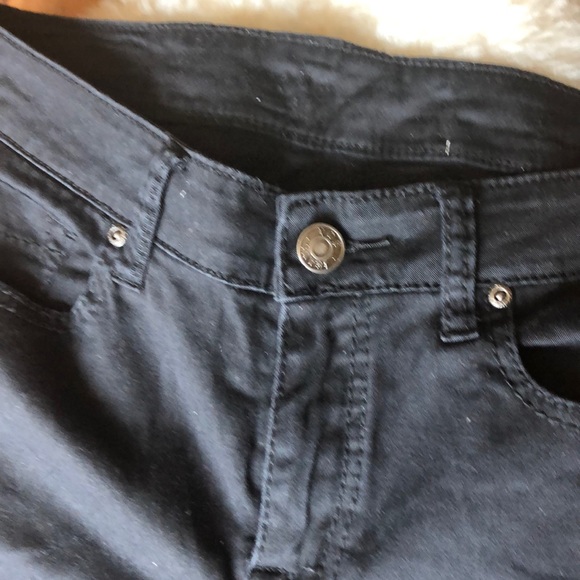 ☀️3 for $10 VGS Black Jeans - Picture 2 of 4